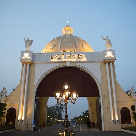 Hukam'S Lalit Mahal - Hotel Convention Club Rāipur Exterior foto